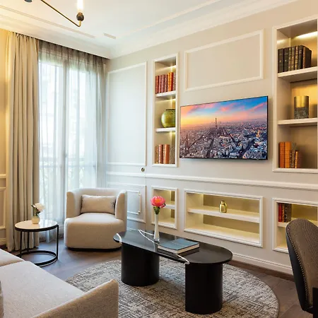 La Clef Tour Eiffel By The Crest Collection 5* Parigi
