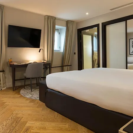 La Clef Tour Eiffel By The Crest Collection 5* Parigi
