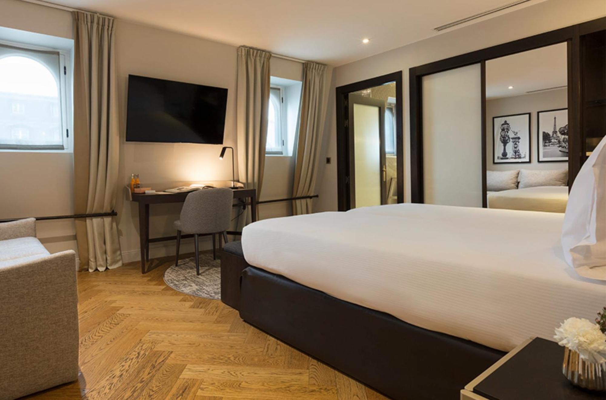 La Clef Tour Eiffel By The Crest Collection 5* Parigi